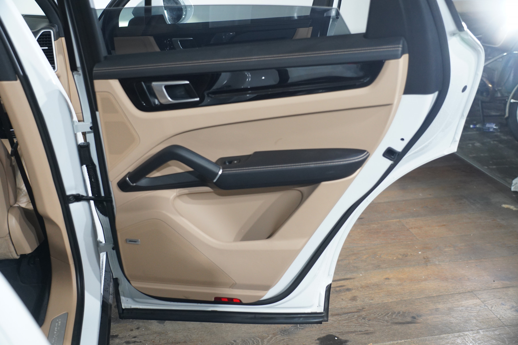 2019 Porsche Cayenne S SUV Image 31