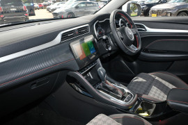2023 MG ZST  Core SUV