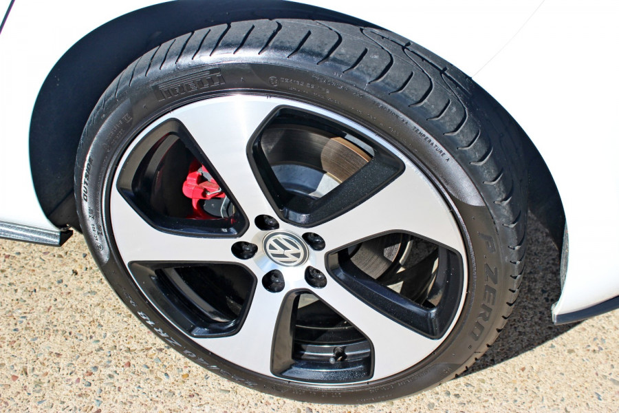2015 MY16 Volkswagen Golf 7 GTI Hatchback Image 9