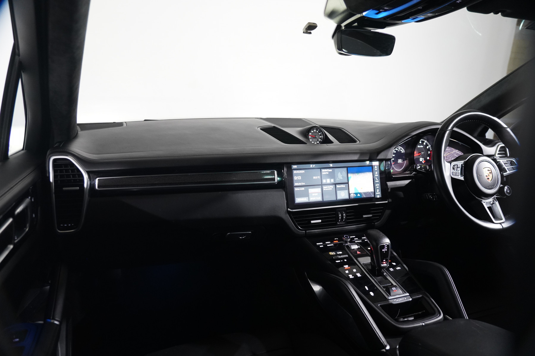 2019 Porsche Cayenne Turbo SUV Image 12