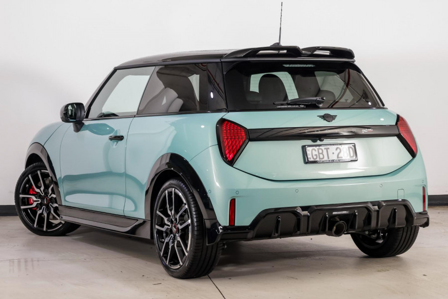 2026 MY25 MINI Cooper F66 JCW Favoured Hatch