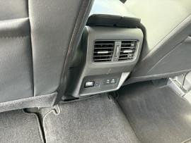 2023 [THIS VEHICLE IS SOLD] image 20