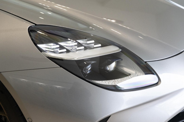 2025 MY26 Aston Martin Vantage   Coupe Image 42