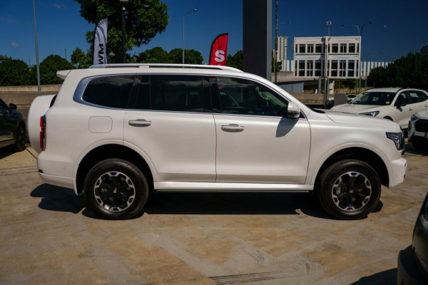 2025 GWM Tank 500 P03 Ultra Hi4-T PHEV SUV Image 4
