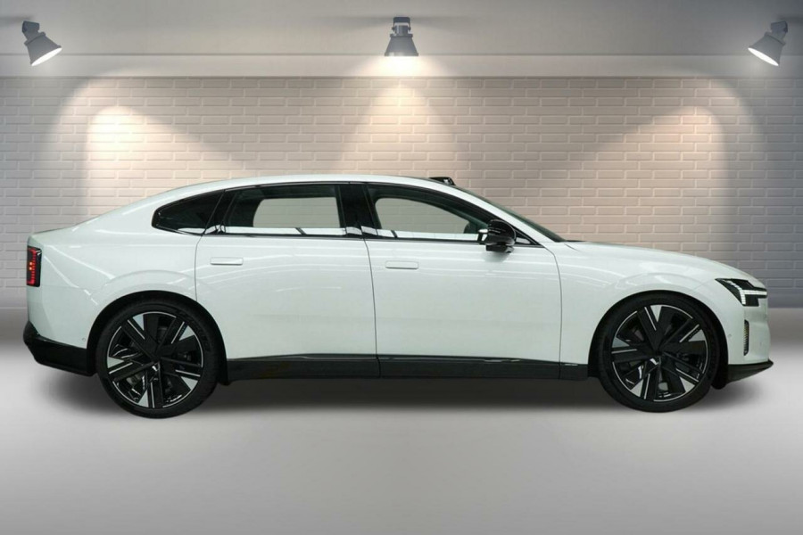 2025 MY26 Volvo ES90 No Series Ultra Single Motor Sedan Image 16