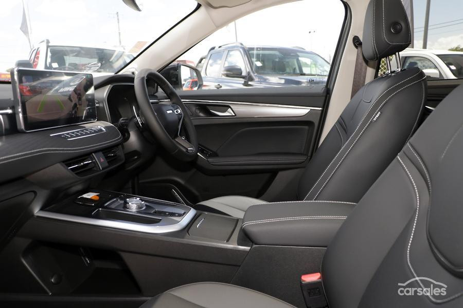 2026 GWM Haval Jolion A02 Vanta Hybrid SUV Image 5