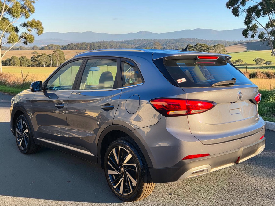 2025 MY25.5 MG ZS ZS32 Essence Hybrid+ SUV Image 5