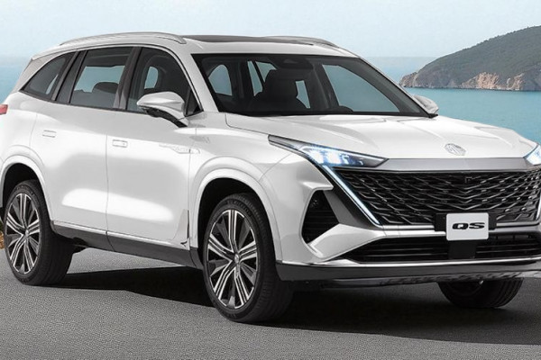 2025 MG QS IS31 Excite SUV Image 1