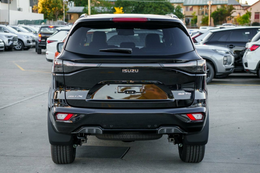 2026 MY25.5 Isuzu MU-X RJ LS-T SUV Image 3