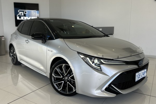 2020 Toyota Corolla ZWE211R ZR Hybrid Hatch Image 1