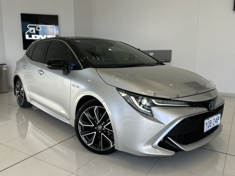 2020 Toyota Corolla ZWE211R ZR Hybrid Hatch Image 1