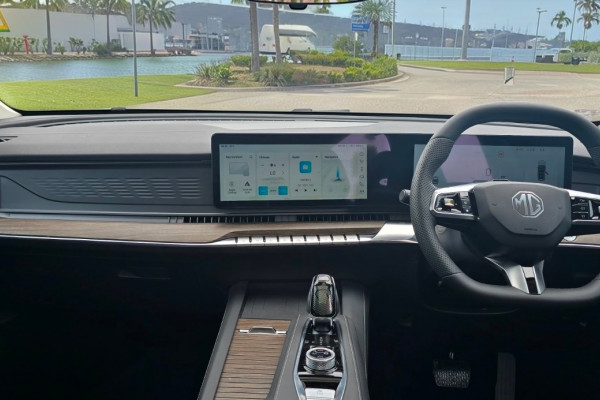 2025 MG QS IS31 Excite SUV Image 4