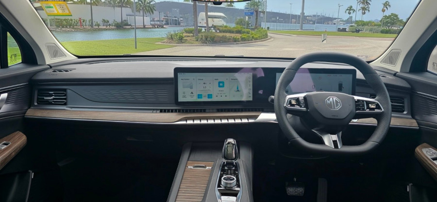 2025 MG QS IS31 Excite SUV Image 4