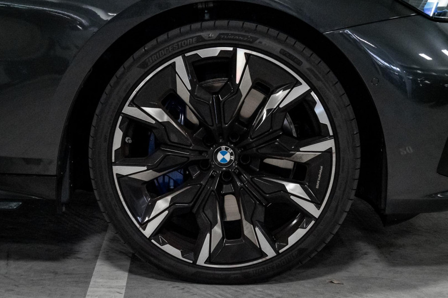 2026 BMW 5 Series G60 540d xDrive Sedan