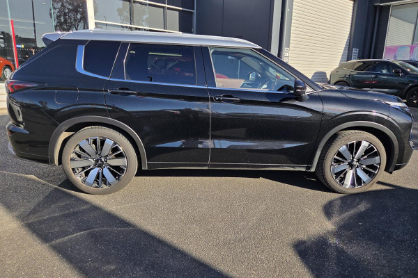 2025 Mitsubishi Outlander ZM Exceed Tourer SUV Image 7