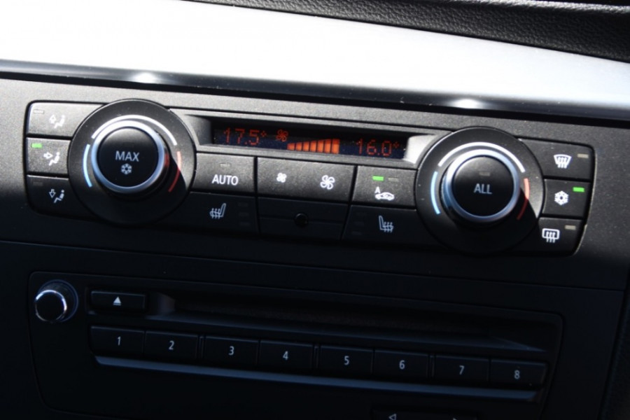 2012 MY11 BMW 125i E88 LCI MY0911 125i Convertible Image 15