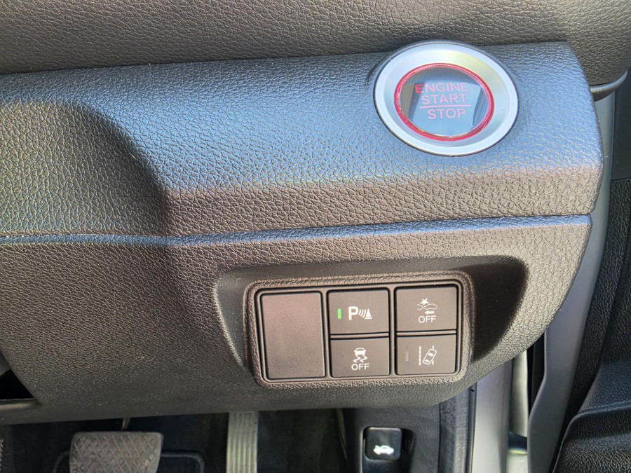 2016 Honda Civic 10th Gen VTi-LX Sedan Image 28