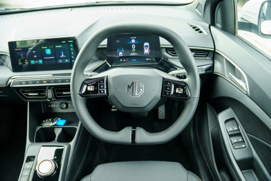 2024 MY24.5 MG MG3 ZP22 Essence Hybrid+ Hatch Image 10