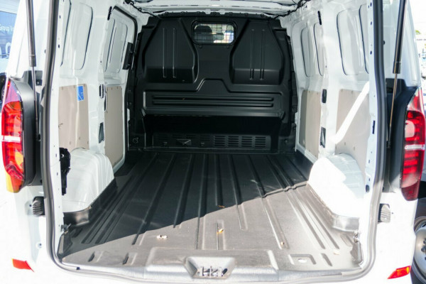 2026 MY25 Volkswagen Transporter NSN SWB Van Van Image 6