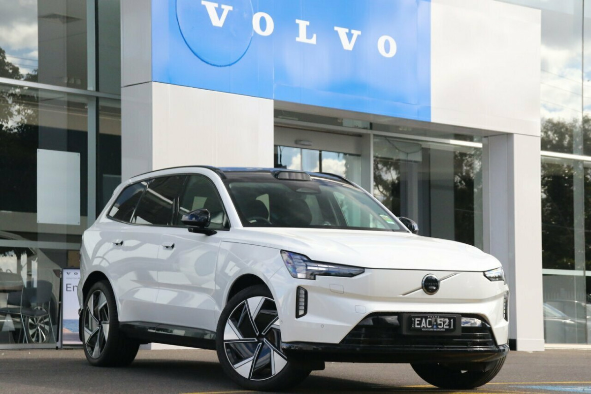 2025 Volvo EX90 No Series Ultra Twin Motor Performance SUV