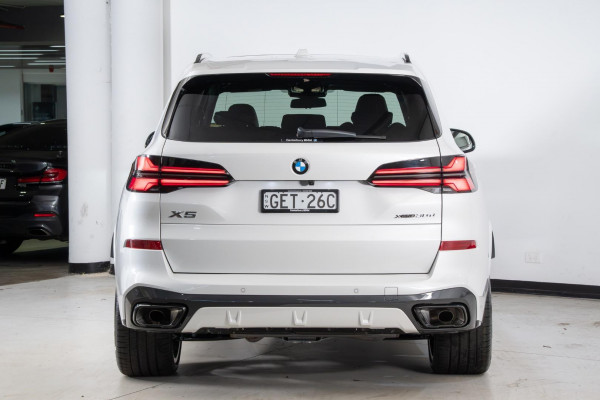 2026 BMW X5 G05 LCI xDrive30d M Sport SUV image 3