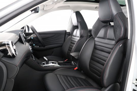 2025 MY23 MG HS Plus EV SAS23 Essence SUV