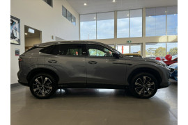 2024 MY25 MG HS AS33 Essence SUV