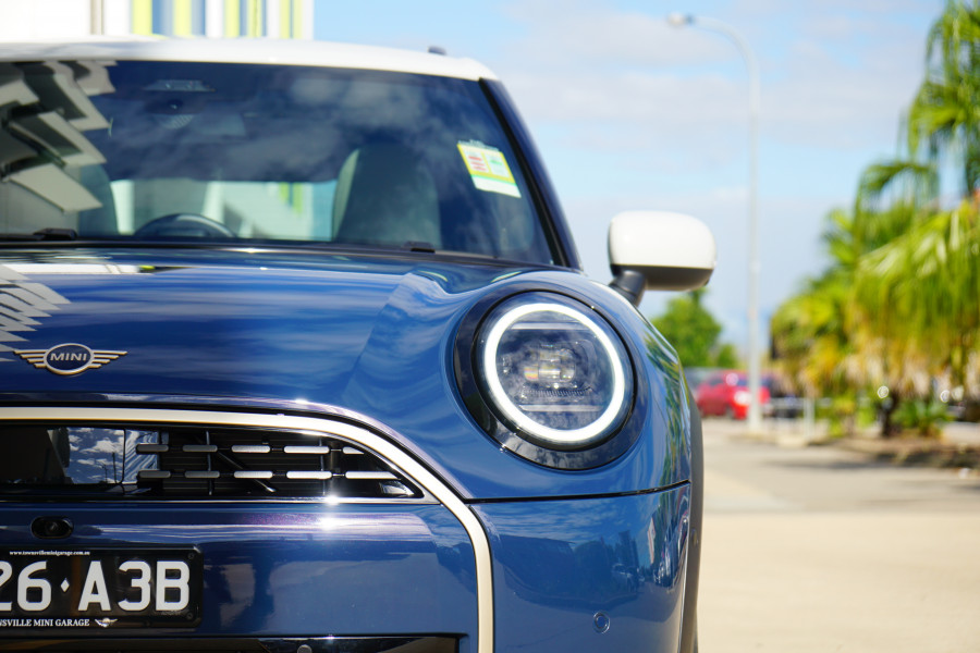 2024 MINI Cooper F65 C Favoured SUV Image 17