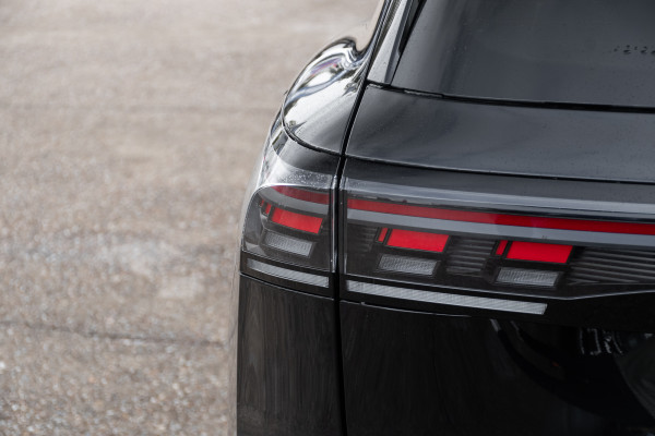 2026 Volkswagen Tiguan 195TSI R-Line SUV image 25
