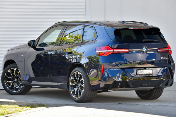 2026 BMW X3 G45 30e xDrive SUV image 2