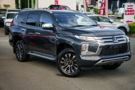 Mitsubishi Pajero Sport GLS QF