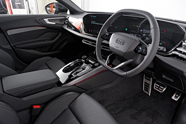 2025 Audi A5 B10 e-hybrid S-Line Wagon image 7