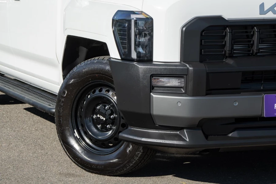 2025 MY26 Kia Tasman TK S Cab Chassis Image 6
