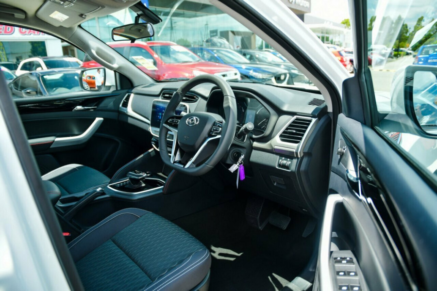 2025 MY23 LDV T60 SK8C Max PRO Ute Image 17