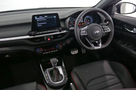 2019 Kia Cerato Hatch BD GT Hatchback Image 5