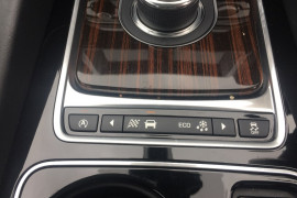 2017 Jaguar F-pace X761  30d 30d - Portfolio Suv