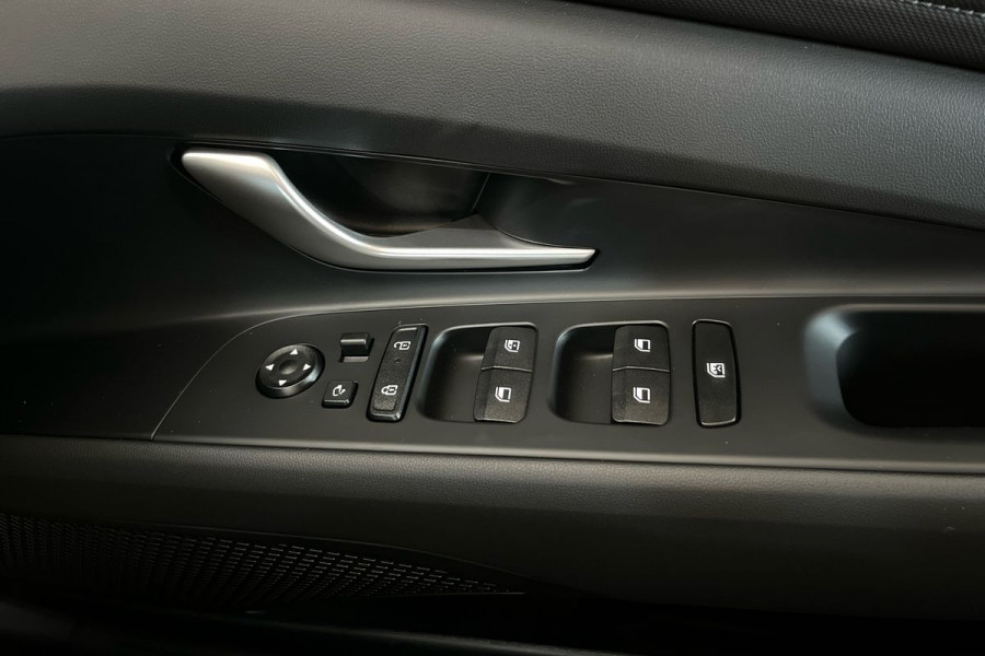 2024 Hyundai i30 CN7.V2 Premium Sedan Image 18