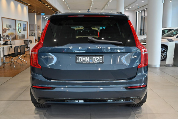 2024 MY25 Volvo XC90  Ultra T8 Plug-In Hybrid SUV Image 3