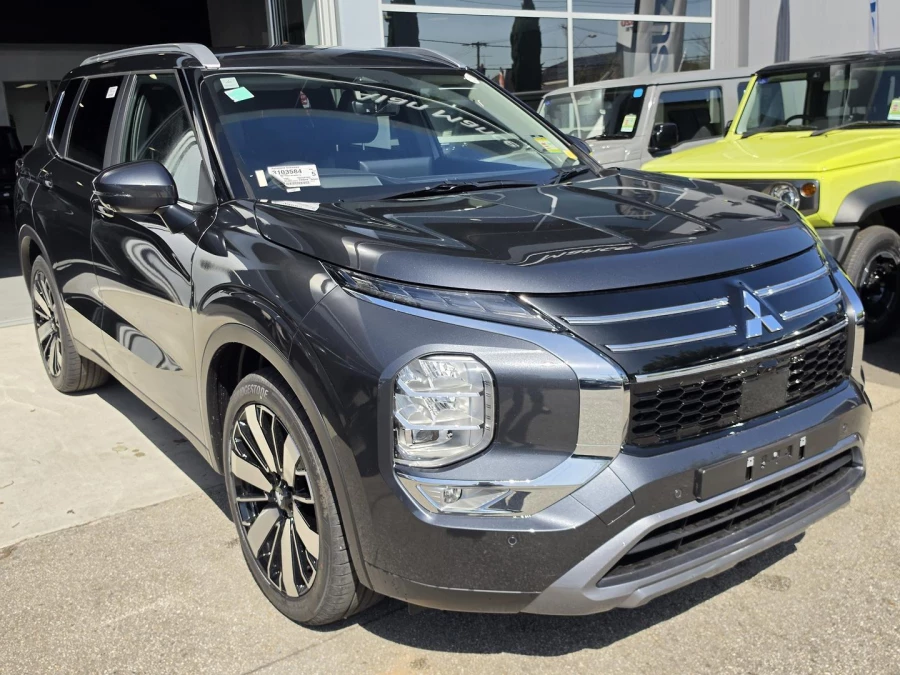 2026 MY25 Mitsubishi Outlander ZM Aspire SUV Image 1