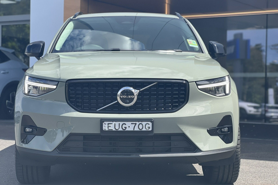 Demo 2022 Volvo XC40 Ultimate B5 Dark #W2086 Sutherland, NSW