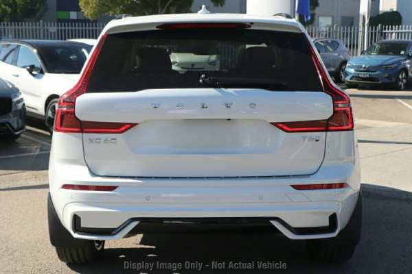 2026 Volvo XC60 UZ Ultra B5 Dark SUV Image 18