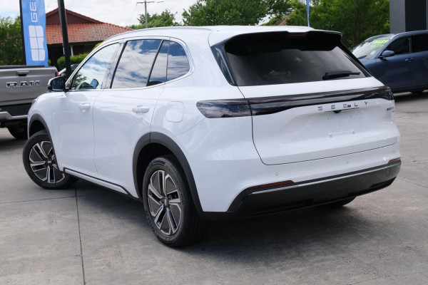 2026 MY27 Geely Starray EM-i P145 Complete SUV Image 4