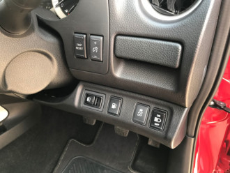 2015 Nissa Navara D23 STX Crew cab