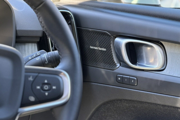 2025 Volvo XC40 XZ Plus B4 SUV Image 13