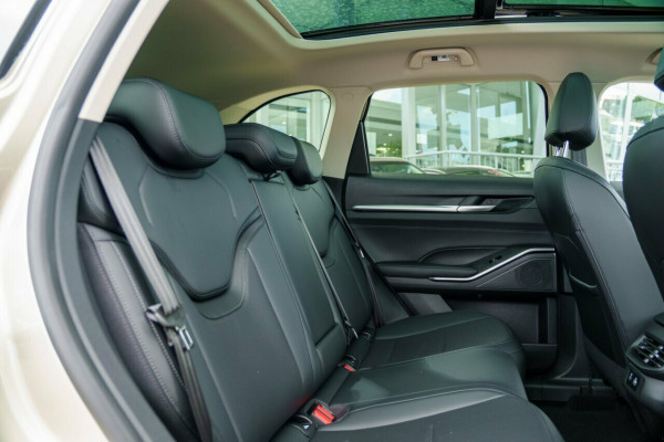 2025 GWM Haval H6 B01 Ultra Hybrid SUV Image 10