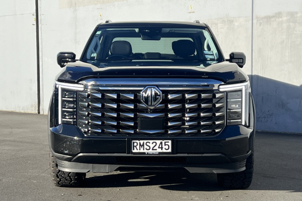 2025 MG U9 Explore Pro Ute Image 2