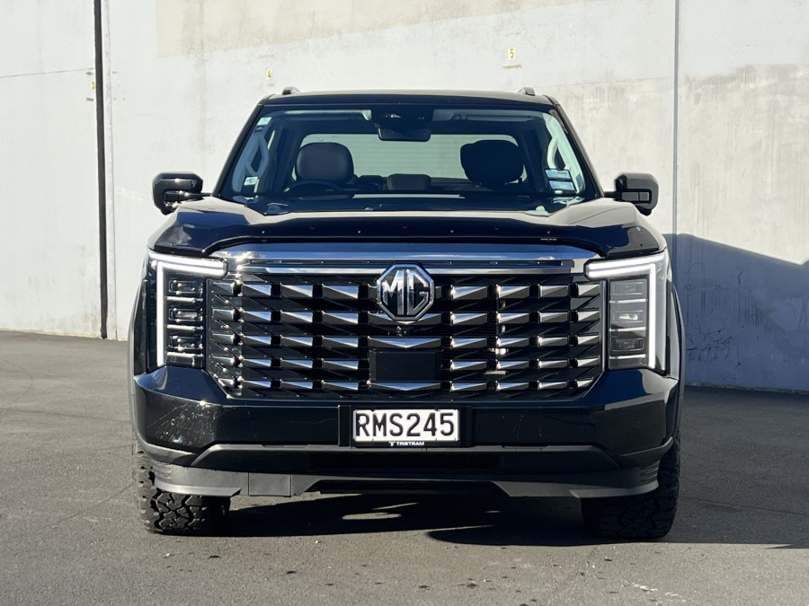 2025 MG U9 Explore Pro Ute Image 2