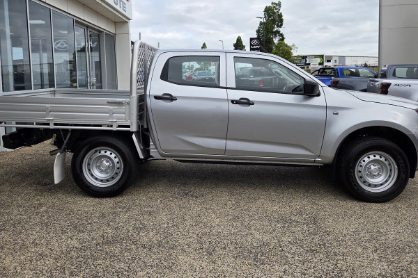 2025 MY25.5 Isuzu D-MAX RG SX Cab Chassis Image 2
