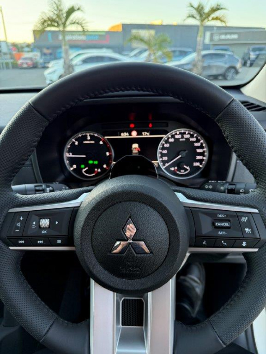 2024 Mitsubishi Triton MV GLS Ute Image 18