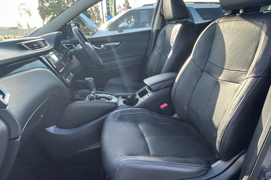 2015 Nissan QASHQAI J11 TL SUV Image 14